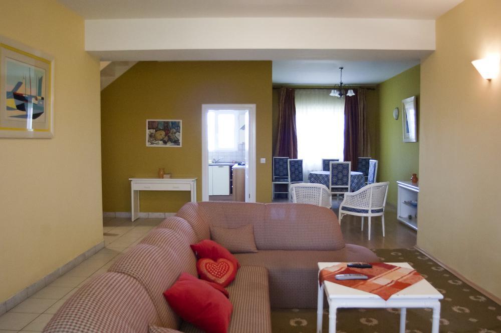 Country Club La Mesteceni Sebeş Dış mekan fotoğraf